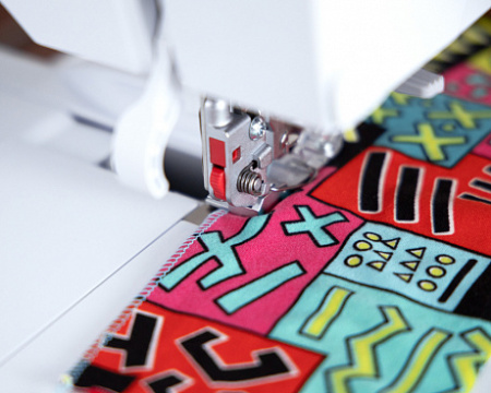 Bernina L860 от магазина Promily в Москве